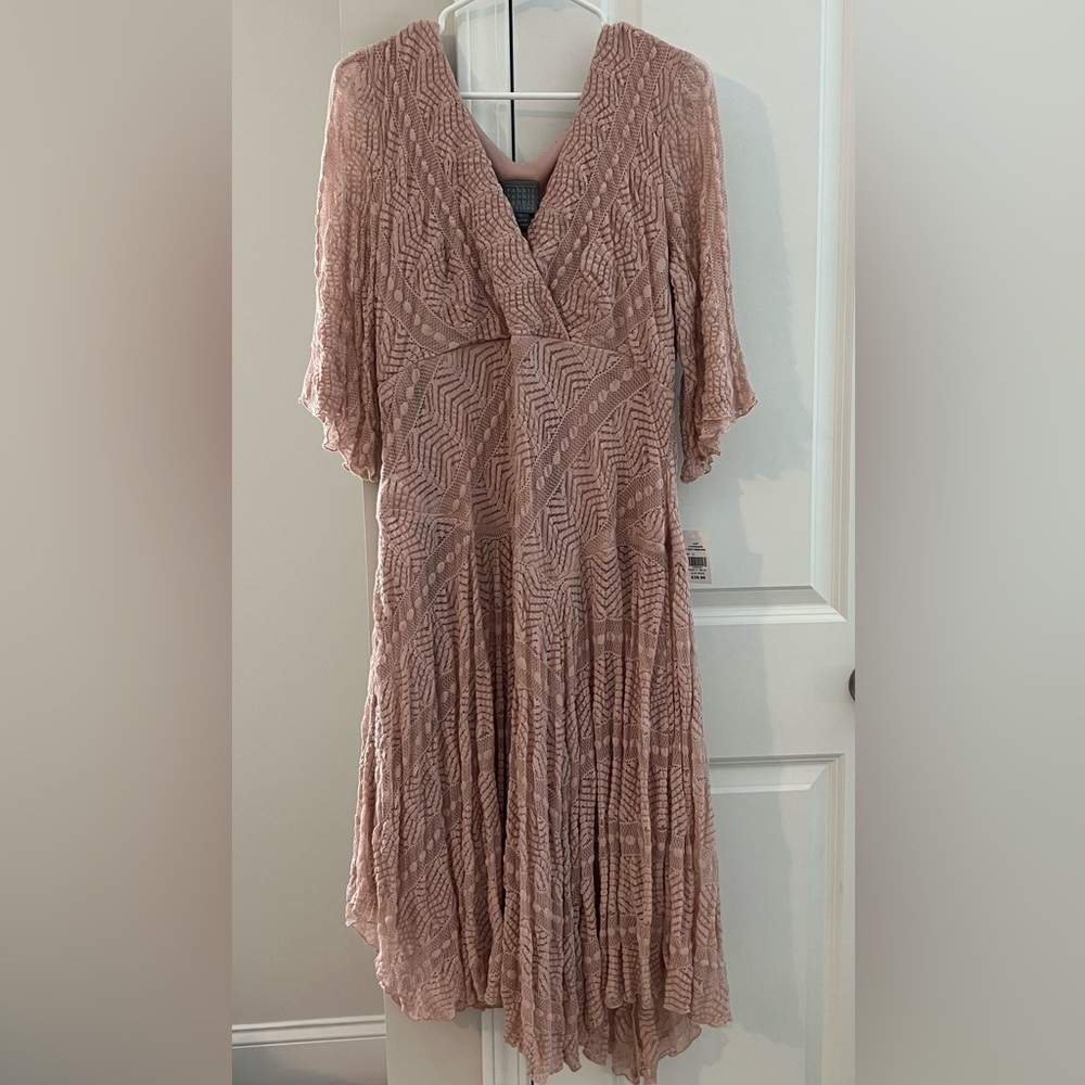 Rabbit Rabbit Rabbit Light Pink Lace Dress